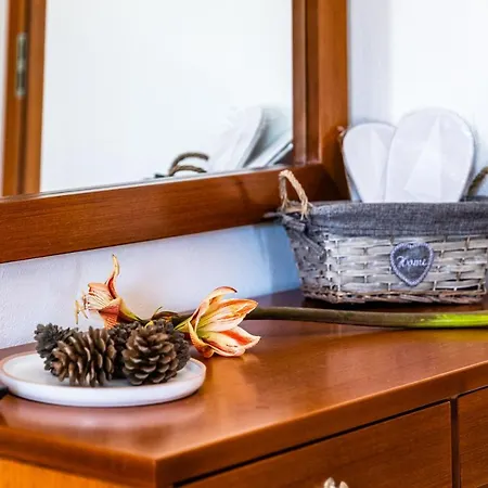Aparthotel Anna Ageliki 2*